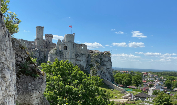 ruiny zamku w Polsce